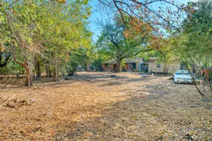 3233 Jane Ln, Haltom City, TX 76117 - Photo 25