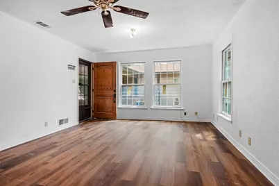 3233 Jane Lane, Haltom City, TX 76117 - Photo 11
