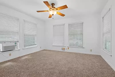 3233 Jane Lane, Haltom City, TX 76117 - Photo 15