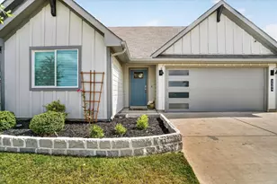 1504 Battery Pk Dr, Alvarado, TX 76009 - Photo 5