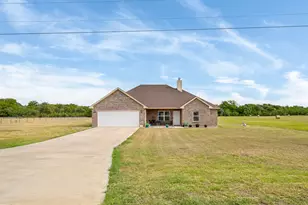 1215 River Hills Rd, Stephenville, TX 76401 - Photo 5