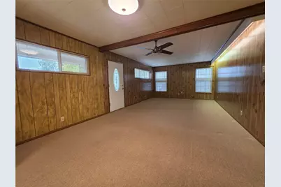 3750 Honeysuckle Avenue, Fort Worth, TX 76111 - Photo 5