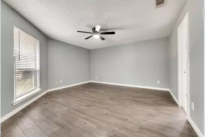 2203 Placid Drive, Carrollton, TX 75007 - Photo 9