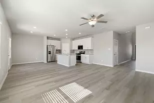 811 Rosemary Hl Dr, Princeton, TX 75071 - Photo 9