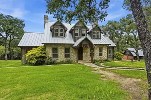 1100 Crazy Horse Trail, Burleson, TX 76028 - Photo 3