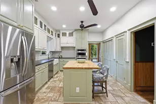 1100 Crazy Horse Trail, Burleson, TX 76028 - Photo 5
