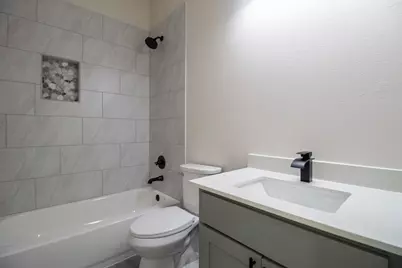 1915 Missouri Avenue, Fort Worth, TX 76104 - Photo 19