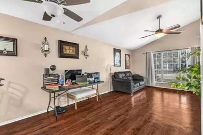 1217 Elm Court, Runaway Bay, TX 76426 - Photo 9