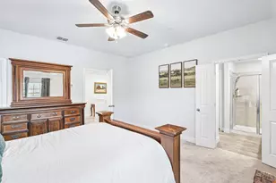5572 Kilmer Dr, North Richland Hills, TX 76180 - Photo 19