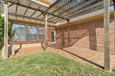 1184 Courtney Lane, Lewisville, TX 75077 - Photo 25