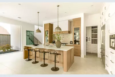 4718 W Amherst Avenue, Dallas, TX 75209 - Photo 13