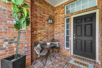 4825 Gloucester Drive, Grand Prairie, TX 75052 - Photo 7
