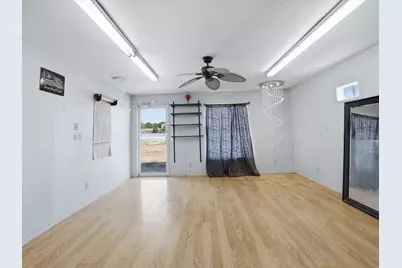 1576 E Highway 114, Boyd, TX 76023 - Photo 19
