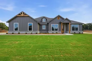 125 Graystone Dr, Weatherford, TX 76087 - Photo 1
