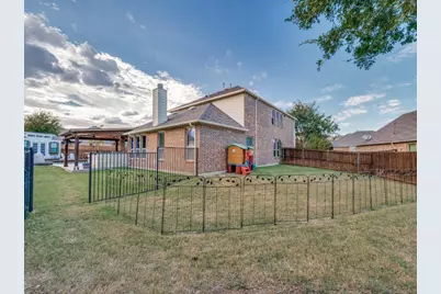 12109 Bonifay Court, McKinney, TX 75071 - Photo 7