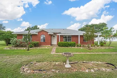 689 Lcr 662, Kosse, TX 76653 - Photo 1