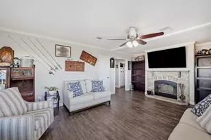 2045 Cobler Rd, Collinsville, TX 76233 - Photo 21