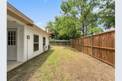 2426 Sutton Drive, Arlington, TX 76018 - Photo 31