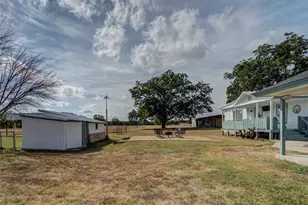 1290 Co Rd 3355, Paradise, TX 76073 - Photo 5
