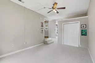 4324 Lambeth Ln, Fort Worth, TX 76103 - Photo 15