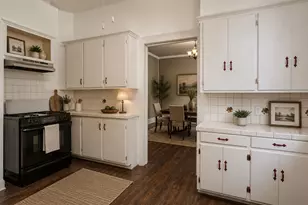 701 E Main St, Whitesboro, TX 76273 - Photo 9
