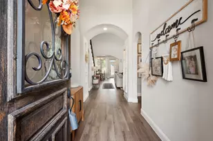 2741 Thornhill Ln, Mansfield, TX 76084 - Photo 5