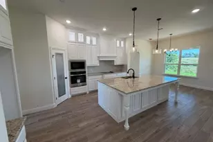 1043 Deer Is Ct, Azle, TX 76020 - Photo 9