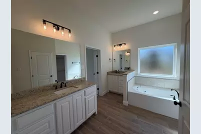 1043 Deer Island Court, Azle, TX 76020 - Photo 13