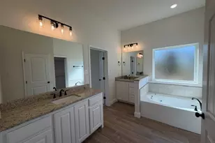 1043 Deer Is Ct, Azle, TX 76020 - Photo 13