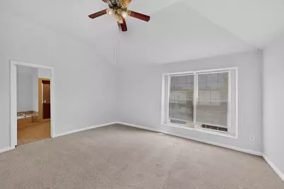 918 Sylvan Creek Drive, Lewisville, TX 75067 - Photo 17