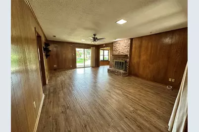 120 W Drane Avenue, Corsicana, TX 75110 - Photo 9