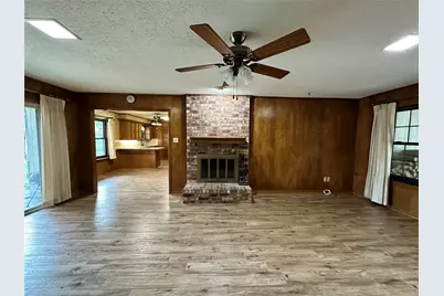 120 W Drane Avenue, Corsicana, TX 75110 - Photo 11