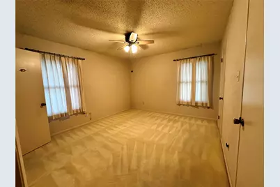 120 W Drane Avenue, Corsicana, TX 75110 - Photo 17