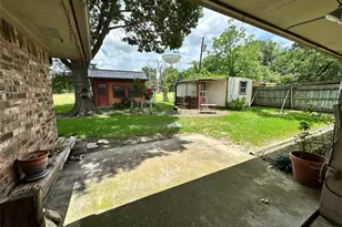 120 W Drane Ave, Corsicana, TX 75110 - Photo 3