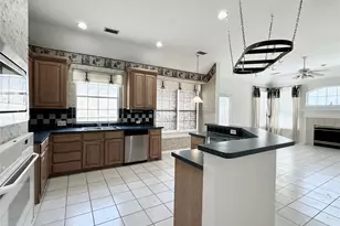 4704 Rockcreek Ln, Plano, TX 75024 - Photo 9