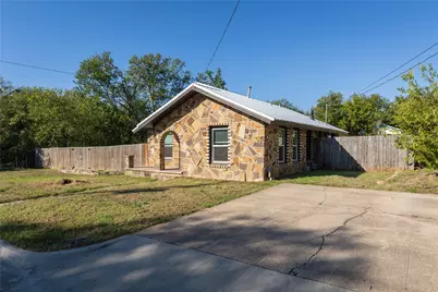 709 N Rusk Street, Weatherford, TX 76086 - Photo 29
