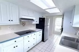 1521 Leicester St, Garland, TX 75044 - Photo 9