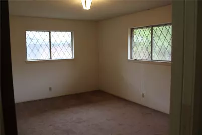 202 N 29th Street, Gatesville, TX 76528 - Photo 11