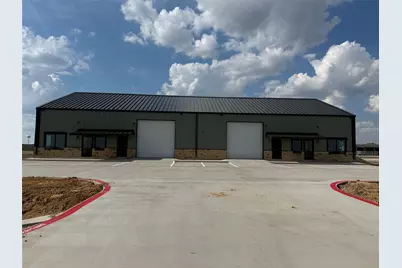 721 Perimeter, Waxahachie, TX 75167 - Photo 1