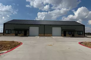 721 Perimeter, Waxahachie, TX 75167 - Photo 1