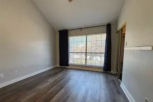 2506 Wedglea Dr, Dallas, TX 75211 - Photo 9