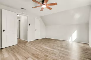 1404 Tatum Dr, Arlington, TX 76012 - Photo 19