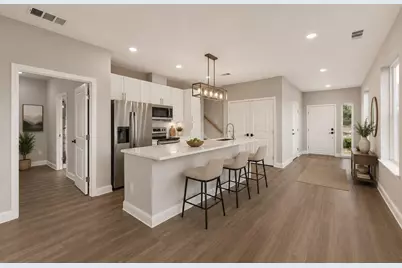 827 Premier Parkway, Grand Prairie, TX 75051 - Photo 3