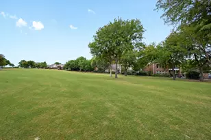 2005 Hillcrest Ct, McKinney, TX 75072 - Photo 33
