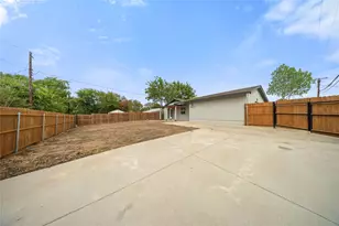 303 Saffron Cir, Mesquite, TX 75149 - Photo 21