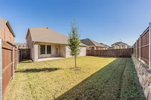 8164 Trudy Ln, Fort Worth, TX 76120 - Photo 37