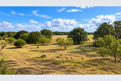 1098 Paradise Parkway, Poolville, TX 76487 - Photo 33
