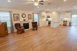 1305 Silverton Dr, Sherman, TX 75092 - Photo 3