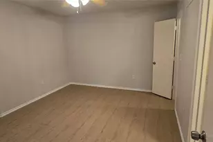 9837 Walnut St, Dallas, TX 75243 - Photo 15