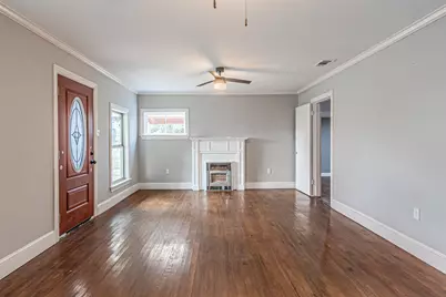 919 Canton Avenue, Wills Point, TX 75169 - Photo 9